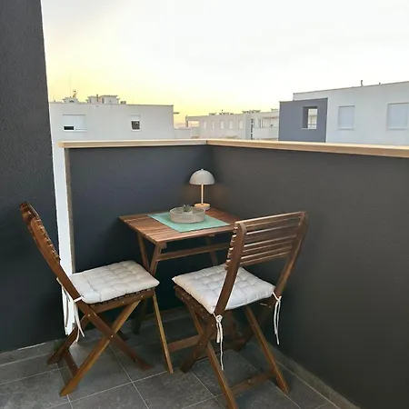 Urban Loft With Garage Place Appartement Zadar