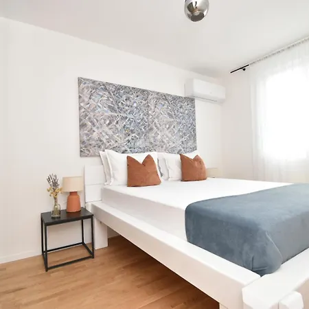 Urban Loft With Garage Place Lejlighed Zadar